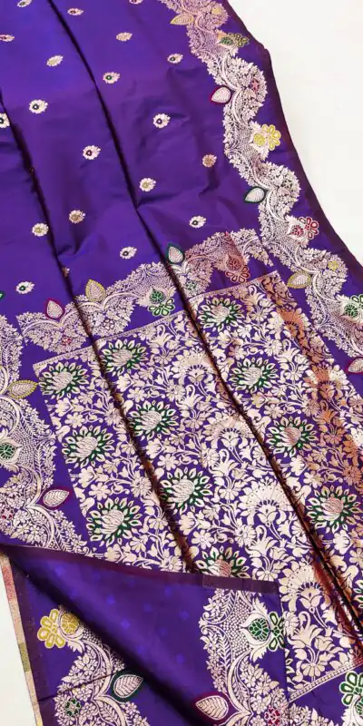 Purple Banarasi Lace Work Gold Zari Border Saree | Sarees, Bollywood Sarees, Creative Sarees, Designer Sarees, Embroidered Sarees, Ethnic Saree, Modern Digital sarees, Party Wear Sarees