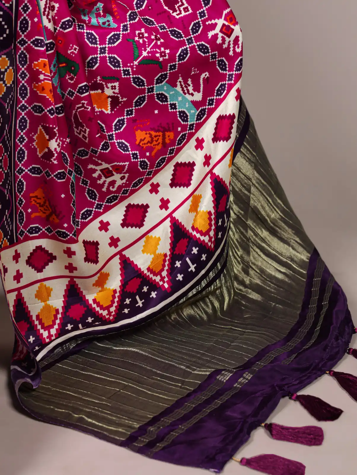 Purple Gaji Silk Patola Print Lagadi Patta Saree | Sarees, Bollywood Sarees, Creative Sarees, Designer Sarees, Embroidered Sarees, Ethnic Saree, Modern Digital sarees, Party Wear Sarees