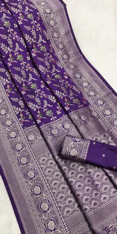Purple Khaddi Pashmina Floral Print Zari Work Saree | Sarees, Bollywood Sarees, Creative Sarees, Designer Sarees, Embroidered Sarees, Ethnic Saree, Modern Digital sarees, Party Wear Sarees