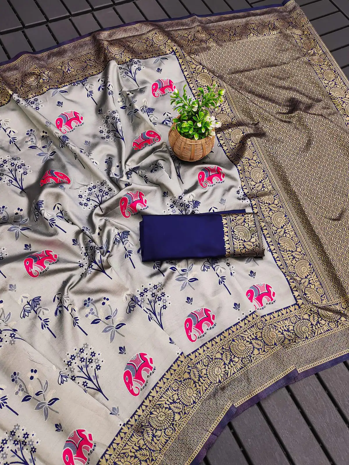 Purple Soft Lichi Silk Jacquard Saree | Sarees, Bollywood Sarees, Creative Sarees, Designer Sarees, Embroidered Sarees, Ethnic Saree, Modern Digital sarees, Party Wear Sarees