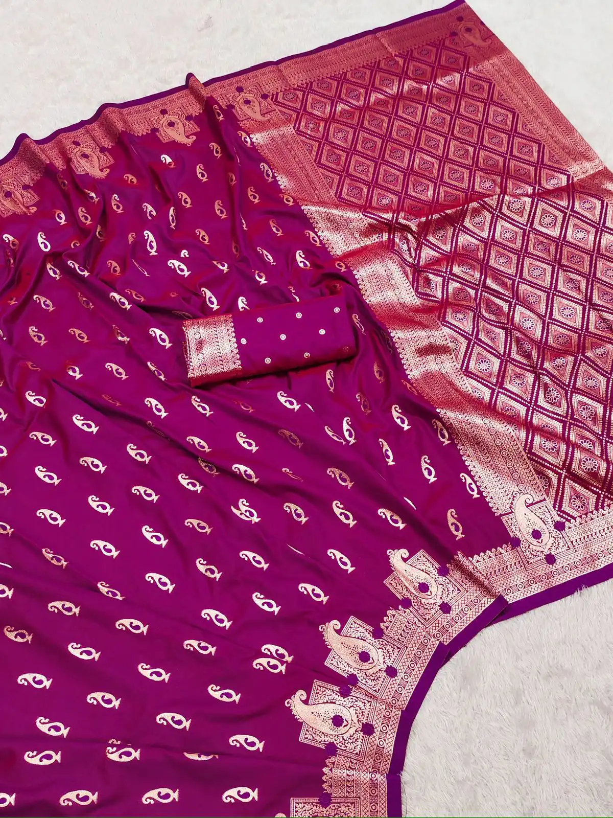 Rani Pink Banarasi Silk Zari Weaving Saree | Sarees, Bollywood Sarees, Creative Sarees, Designer Sarees, Embroidered Sarees, Ethnic Saree, Modern Digital sarees, Party Wear Sarees