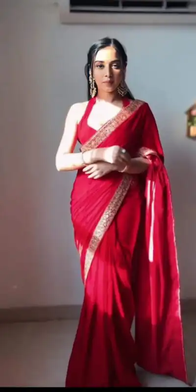 Red 9000 Velvet With Embroidery Lace Border Saree | Sarees, Bollywood Sarees, Creative Sarees, Designer Sarees, Embroidered Sarees, Ethnic Saree, Modern Digital sarees, Party Wear Sarees