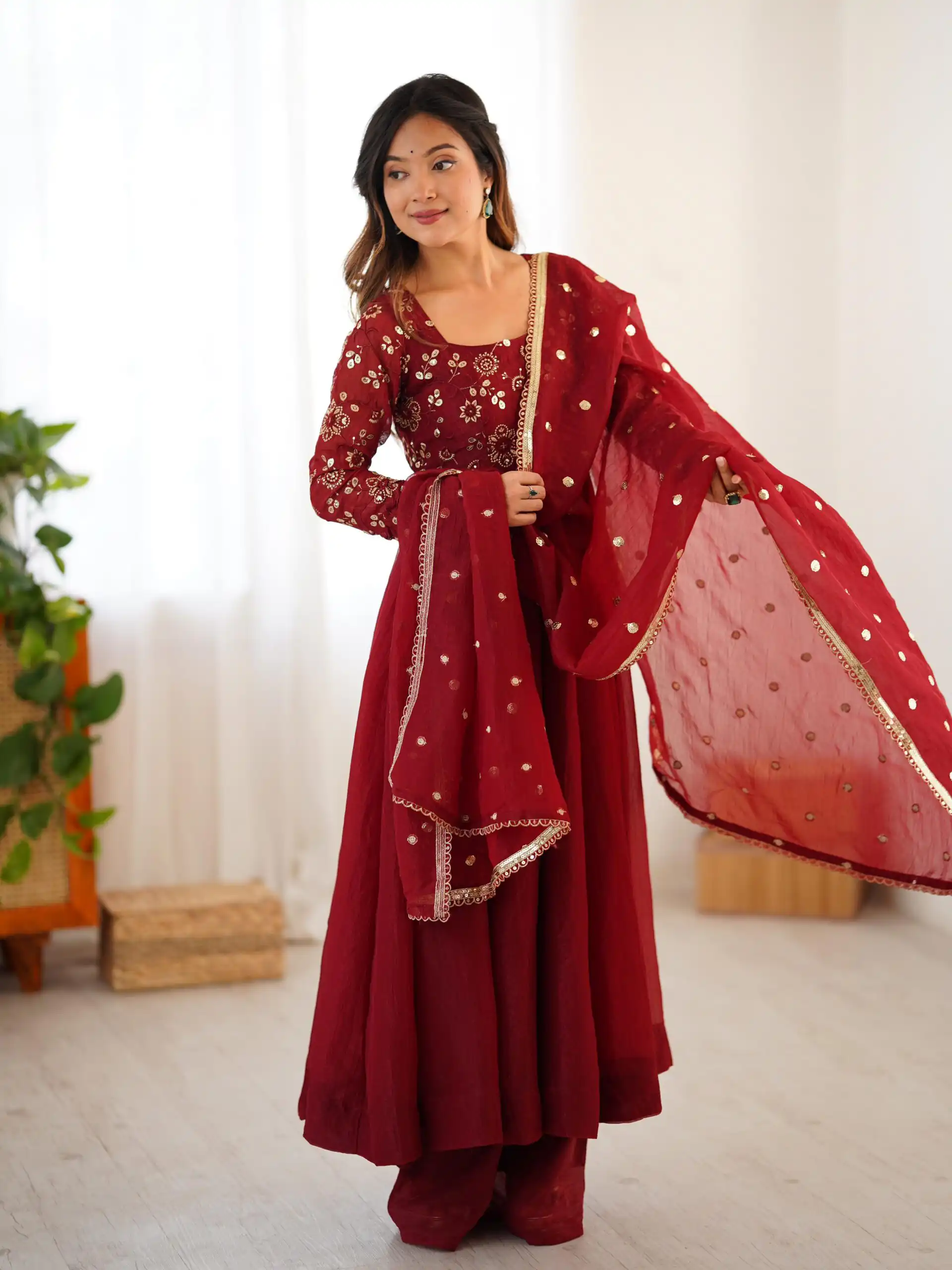 Red Crunchy Silk Embroidery Lace Work Gown | Gowns, Bollywood Gowns, Creative Gowns, Designer Gowns, Embroidered Gowns, Party Wear Gowns