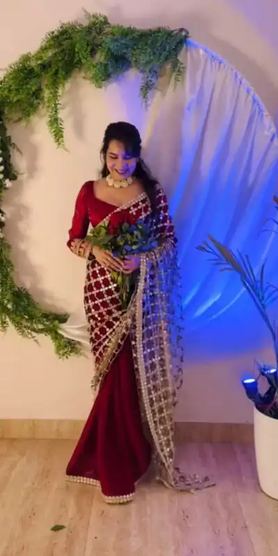 Red Fendy Silk Lace Mirror Work Saree | Sarees, Bollywood Sarees, Creative Sarees, Designer Sarees, Embroidered Sarees, Ethnic Saree, Modern Digital sarees, Party Wear Sarees