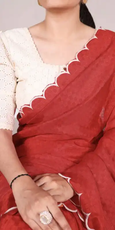 Red Gadhawal Arca Work Saree | Sarees, Bollywood Sarees, Creative Sarees, Designer Sarees, Embroidered Sarees, Ethnic Saree, Modern Digital sarees, Party Wear Sarees
