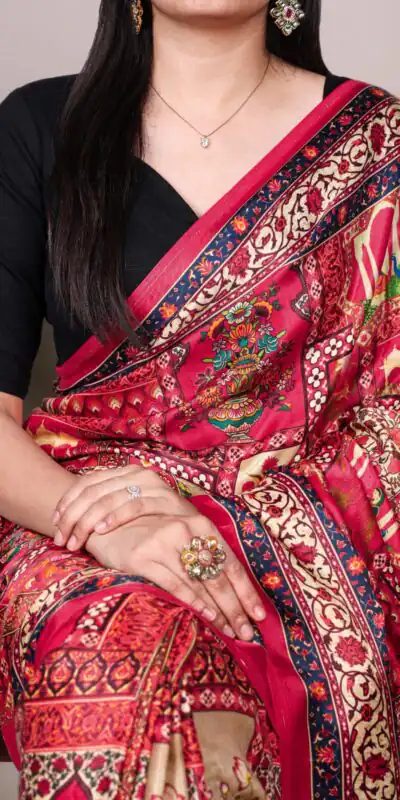 Red Gaji Silk Patola Print Lagadi Patta Saree | Sarees, Bollywood Sarees, Creative Sarees, Designer Sarees, Embroidered Sarees, Ethnic Saree, Modern Digital sarees, Party Wear Sarees
