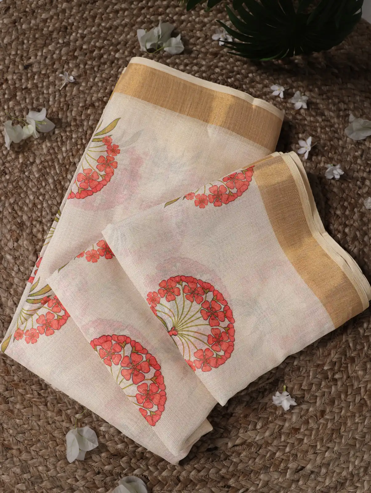 Red Onam Printed Saree | Sarees, Bollywood Sarees, Creative Sarees, Designer Sarees, Embroidered Sarees, Ethnic Saree, Modern Digital sarees, Party Wear Sarees