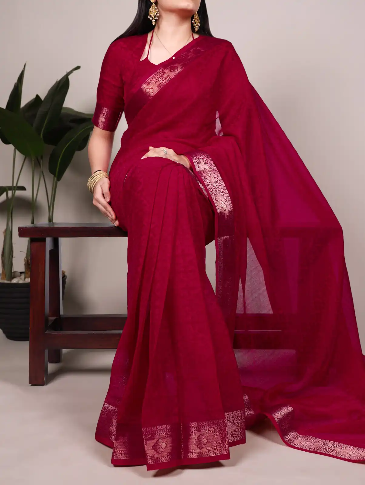Red Poly Shimmer With Zari Work Saree | Sarees, Bollywood Sarees, Creative Sarees, Designer Sarees, Embroidered Sarees, Ethnic Saree, Modern Digital sarees, Party Wear Sarees