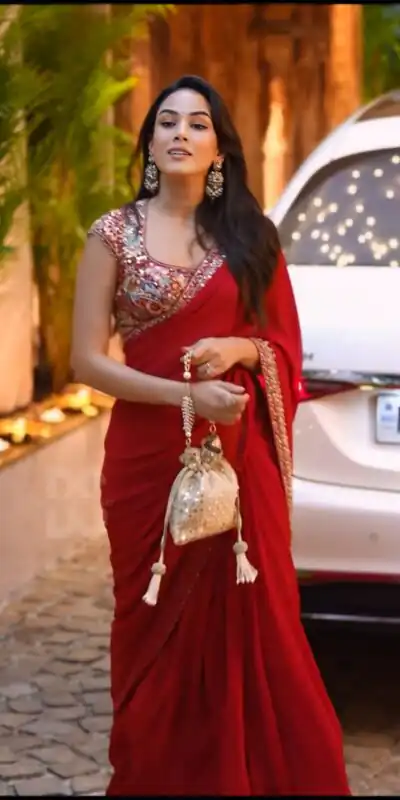Red Rangoli Silk Lace Embroidery Work Saree | Sarees, Bollywood Sarees, Creative Sarees, Designer Sarees, Embroidered Sarees, Ethnic Saree, Modern Digital sarees, Party Wear Sarees