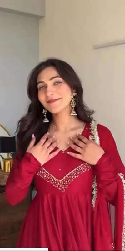 Red Star Georgette Embroidery Lace Work Gown | Gowns, Bollywood Gowns, Creative Gowns, Designer Gowns, Embroidered Gowns, Party Wear Gowns