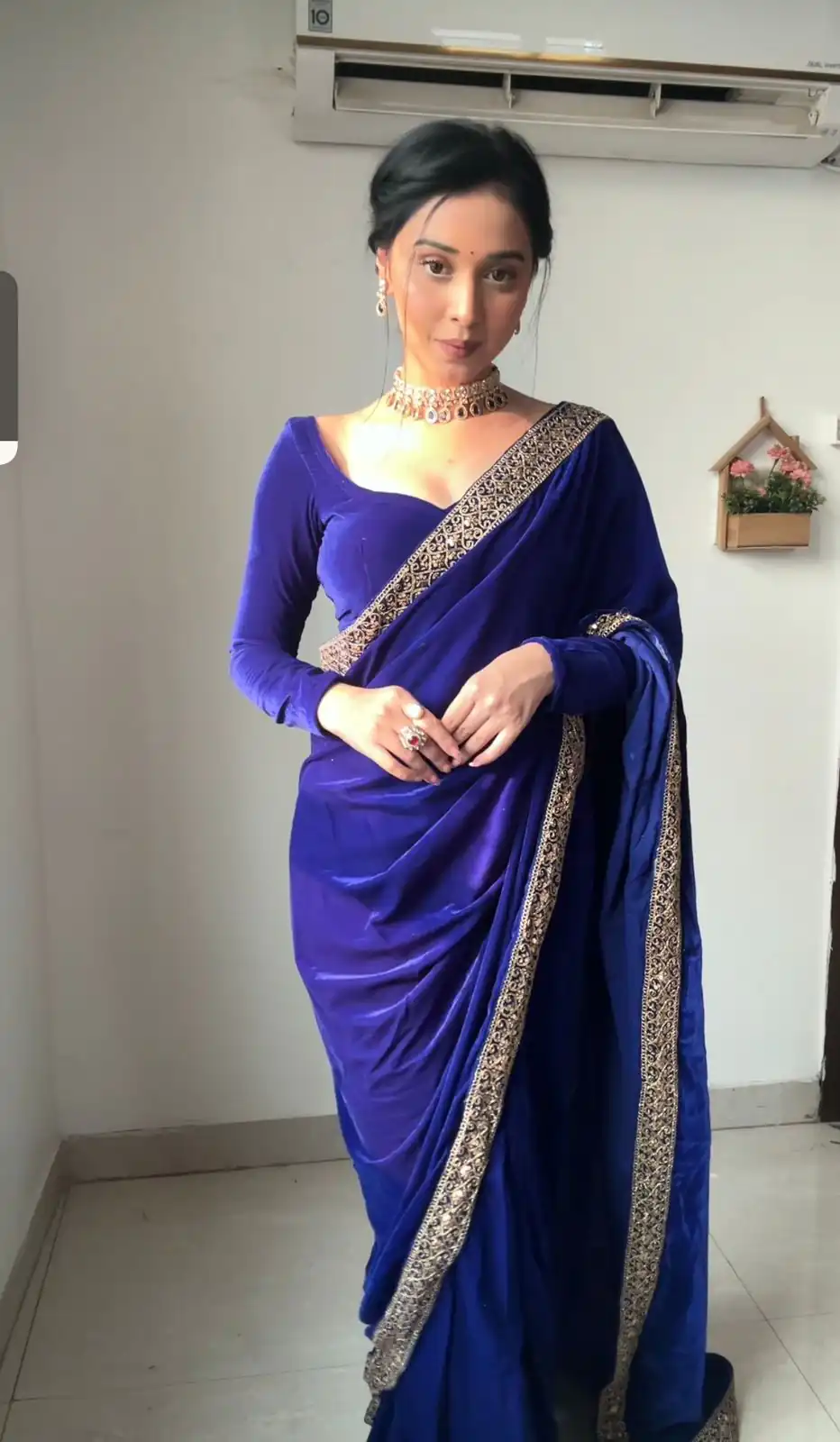 Royal Blue 9000 Velvet With Embroidery Lace Border Saree | Sarees, Bollywood Sarees, Creative Sarees, Designer Sarees, Embroidered Sarees, Ethnic Saree, Modern Digital sarees, Party Wear Sarees
