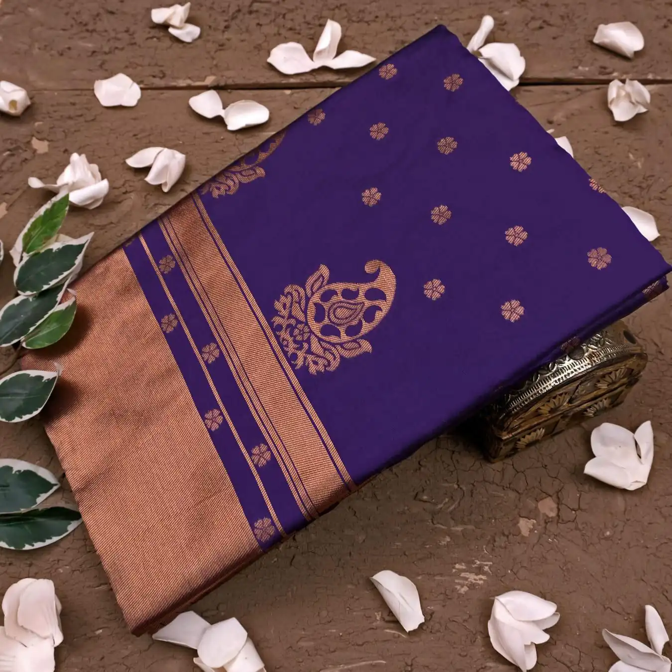 Royal Blue Soft Lichi Silk With Lace Work Saree | Sarees, Bollywood Sarees, Creative Sarees, Designer Sarees, Embroidered Sarees, Ethnic Saree, Modern Digital sarees, Party Wear Sarees