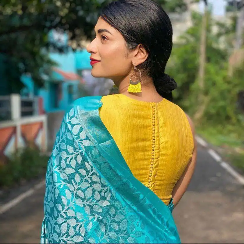 Sky Blue Lichi Silk Lace Work Border Saree | Sarees, Bollywood Sarees, Creative Sarees, Designer Sarees, Embroidered Sarees, Ethnic Saree, Modern Digital sarees, Party Wear Sarees