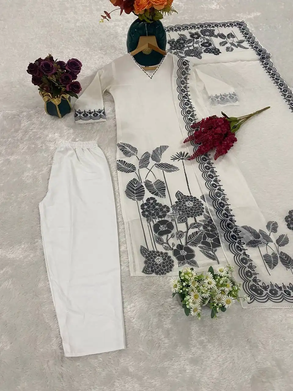 White Georgette Digital Print Salwar Suit | Jump Suits, Salwar suit, Casual Suits, Creative suits, Designer Suits, Palazzo Suits, Party Wear Suits, Patiala Suits, Straight Suits