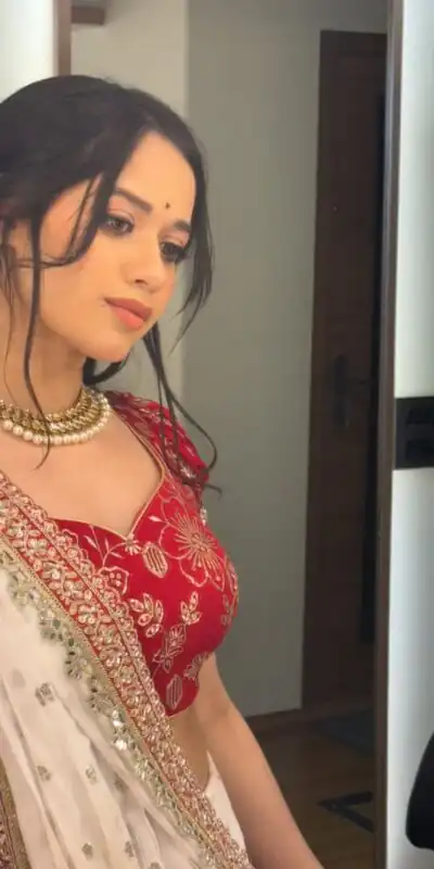 White Georgette Embroidery Sequins Work Saree | Sarees, Bollywood Sarees, Creative Sarees, Designer Sarees, Embroidered Sarees, Ethnic Saree, Modern Digital sarees, Party Wear Sarees