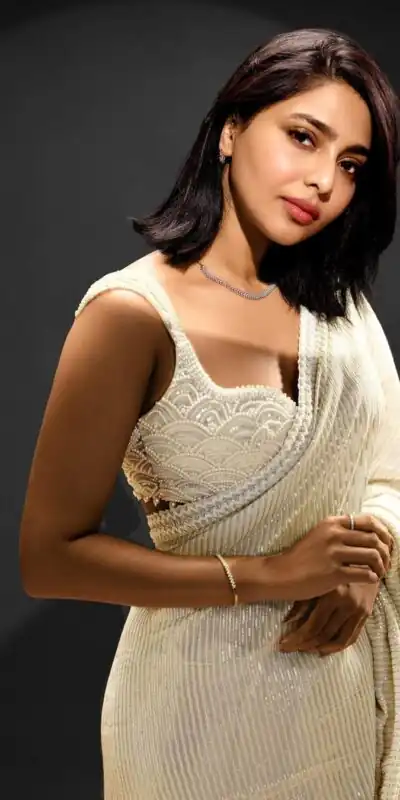 White Georgette Sequins Embroidery Work Saree | Sarees, Bollywood Sarees, Creative Sarees, Designer Sarees, Embroidered Sarees, Ethnic Saree, Modern Digital sarees, Party Wear Sarees