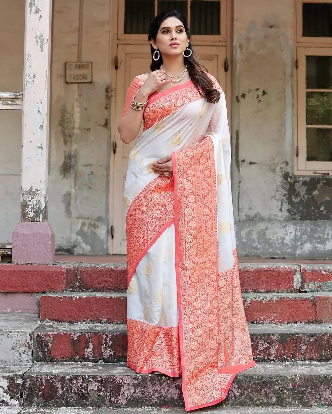 White Soft Lichi Silk Rich Pallu Saree | Sarees, Bollywood Sarees, Creative Sarees, Designer Sarees, Embroidered Sarees, Ethnic Saree, Modern Digital sarees, Party Wear Sarees