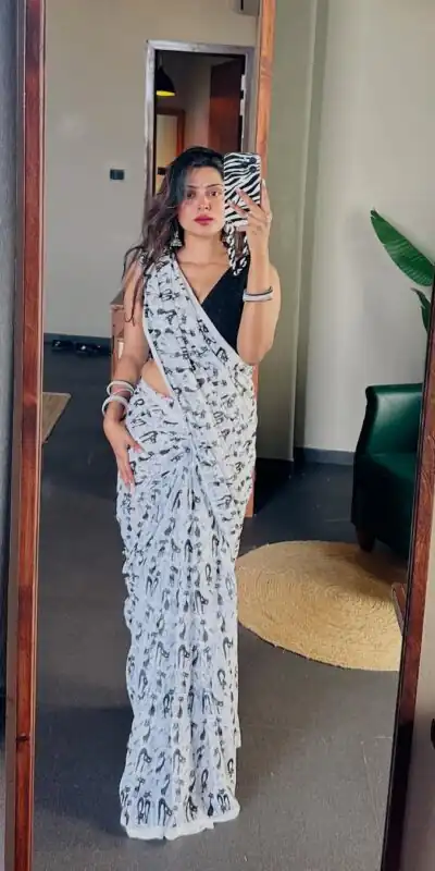 White Soft Linen Cotton Digital Print Lace Work Saree | Sarees, Bollywood Sarees, Creative Sarees, Designer Sarees, Embroidered Sarees, Ethnic Saree, Modern Digital sarees, Party Wear Sarees