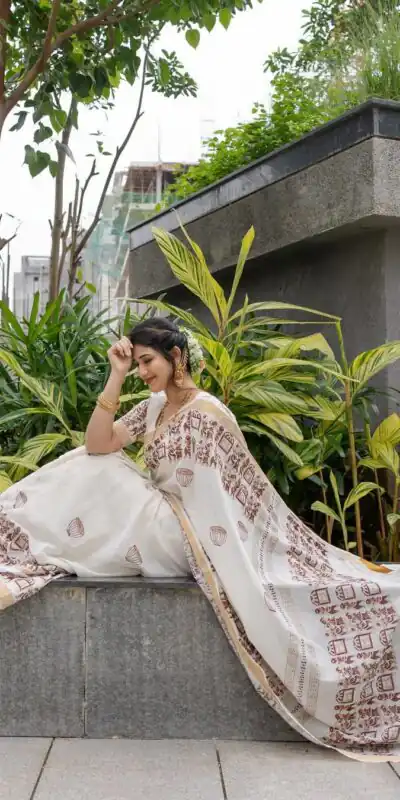 White Soft Linen Cotton With Digital Print Saree | Sarees, Bollywood Sarees, Creative Sarees, Designer Sarees, Embroidered Sarees, Ethnic Saree, Modern Digital sarees, Party Wear Sarees