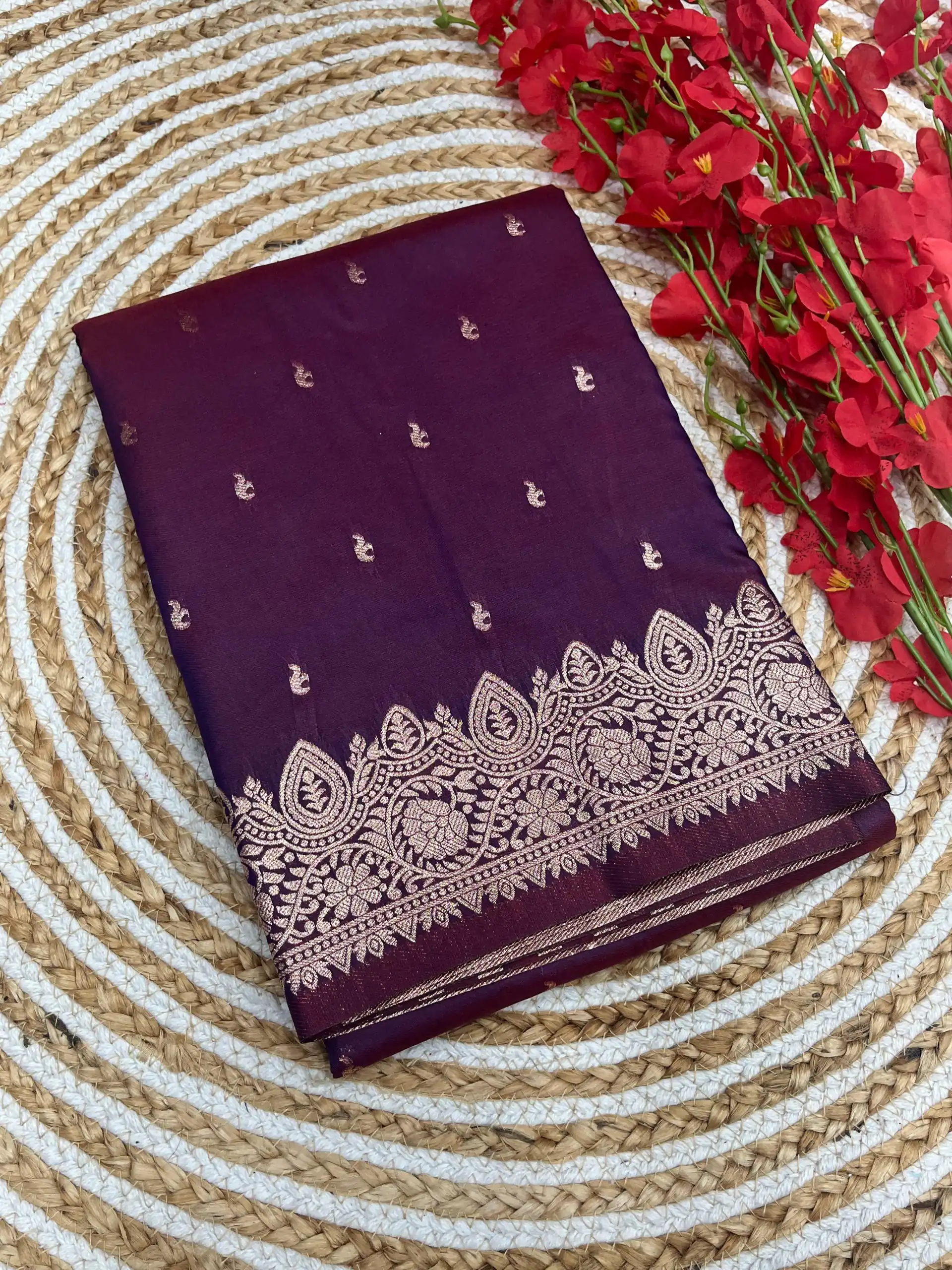 Wine Banarasi Silk Zari Weaving Pallu Saree | Sarees, Bollywood Sarees, Creative Sarees, Designer Sarees, Embroidered Sarees, Ethnic Saree, Modern Digital sarees, Party Wear Sarees