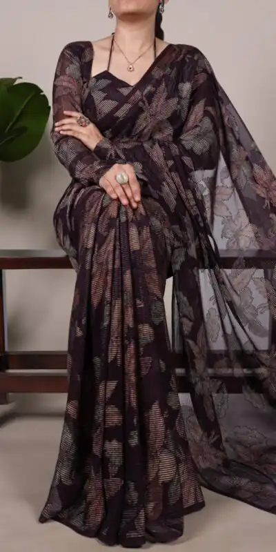 Wine Lurex Floral Viscose Saree | Sarees, Bollywood Sarees, Creative Sarees, Designer Sarees, Embroidered Sarees, Ethnic Saree, Modern Digital sarees, Party Wear Sarees