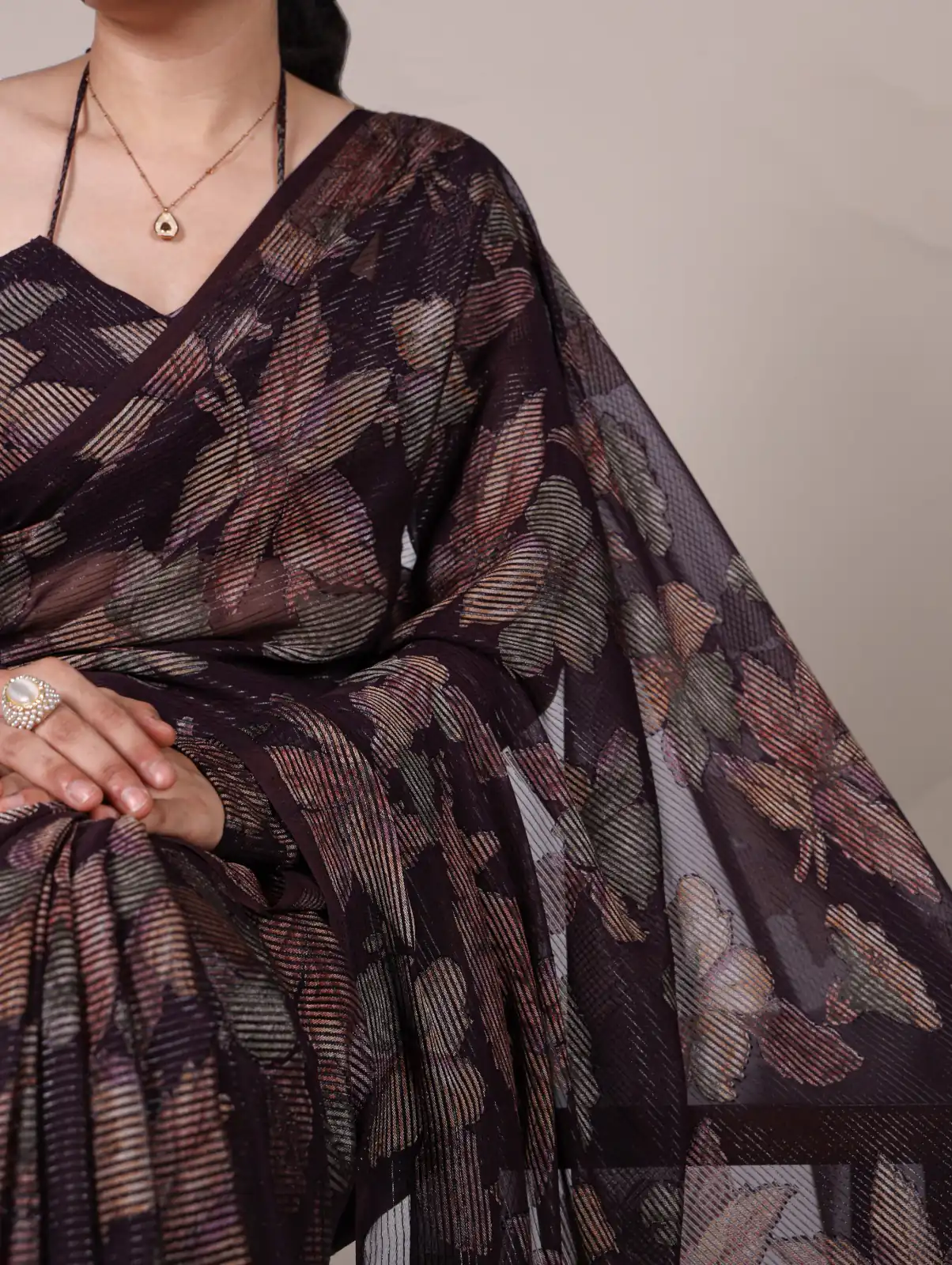 Wine Lurex Floral Viscose Saree | Sarees, Bollywood Sarees, Creative Sarees, Designer Sarees, Embroidered Sarees, Ethnic Saree, Modern Digital sarees, Party Wear Sarees