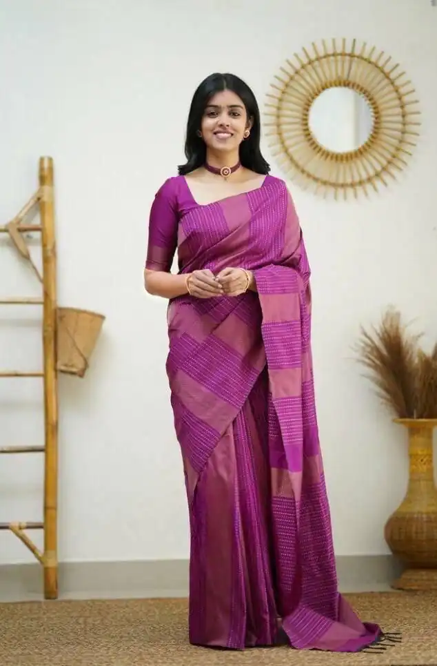 Wine Soft Lichi Silk Rich Pallu Work Border Saree | Sarees, Bollywood Sarees, Creative Sarees, Designer Sarees, Embroidered Sarees, Ethnic Saree, Modern Digital sarees, Party Wear Sarees