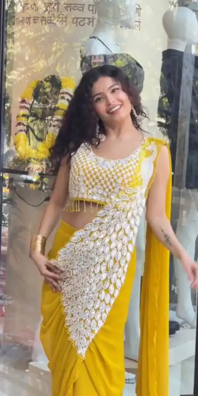 Yellow Faux Georgette Embroidery Sequins Work Saree | Sarees, Bollywood Sarees, Creative Sarees, Designer Sarees, Embroidered Sarees, Ethnic Saree, Modern Digital sarees, Party Wear Sarees