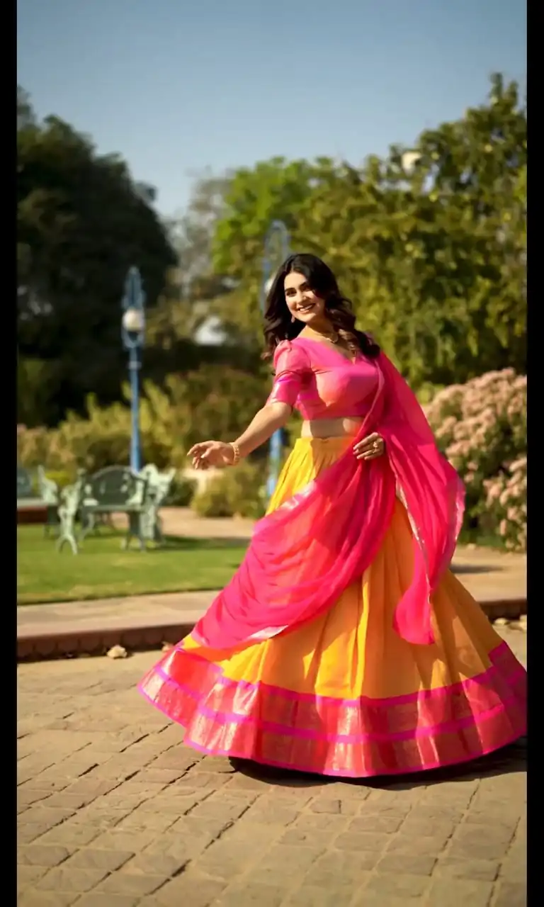 Yellow Kanchipuram Zari Weaving Lehenga Choli | Lehenga, Bollywood Lehenga, Creative Lehenga, Designer Lehenga, Embroidered Lehenga, Party Wear Lehenga