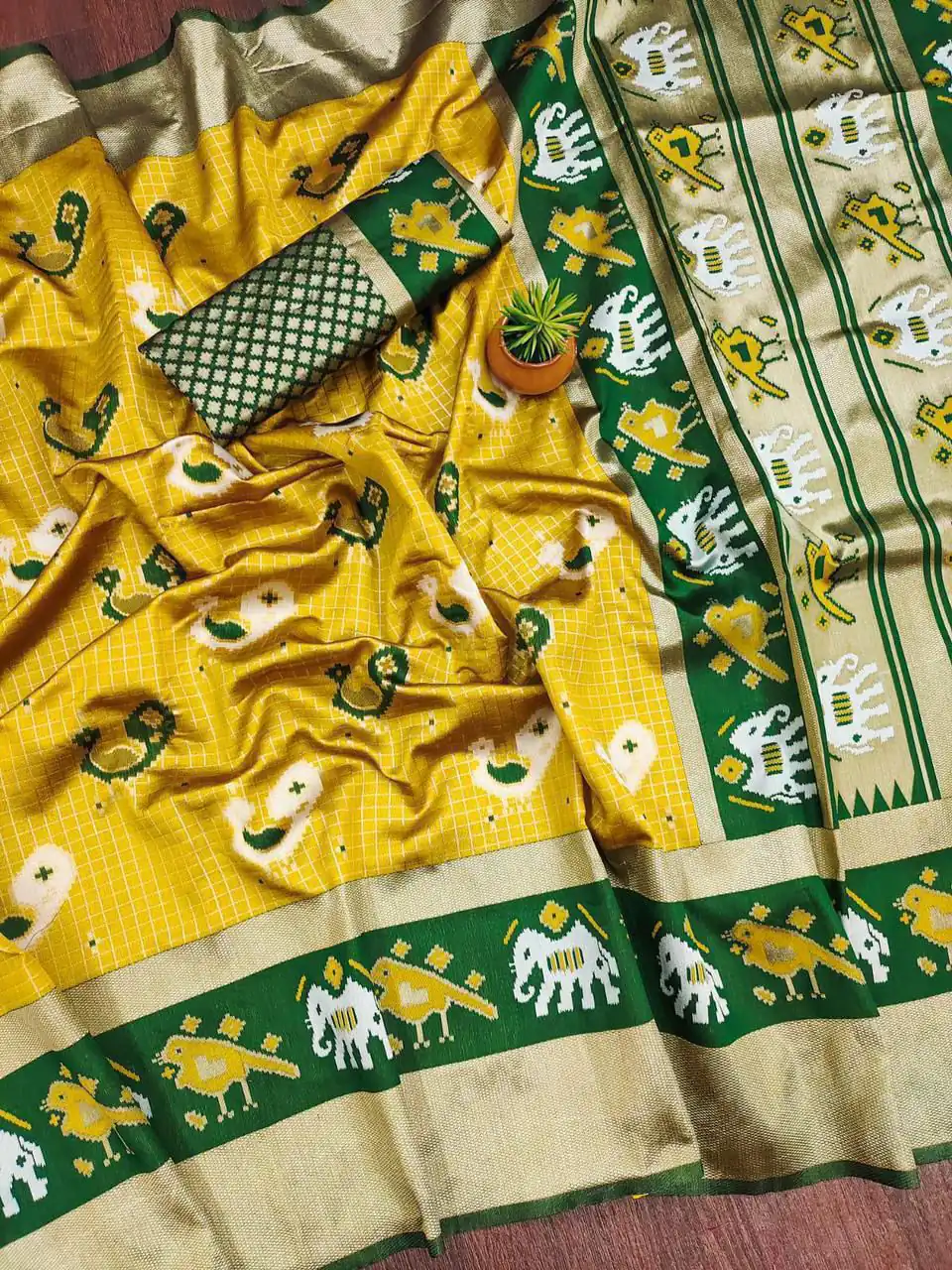 Yellow Soft Lichi Silk Lace Work Saree | Sarees, Bollywood Sarees, Creative Sarees, Designer Sarees, Embroidered Sarees, Ethnic Saree, Modern Digital sarees, Party Wear Sarees
