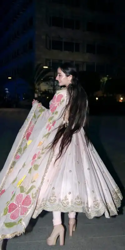 ZB 5072 Cream  Fox Perfect for Wedding, Party, Durga Puja, Diwali, Anniversary –Georgette Gown. Now at just ₹2049. Delivery 4-6 Working Days. Shop now. | Gowns, Bollywood Gowns, Creative Gowns, Designer Gowns, Embroidered Gowns, Party Wear Gowns