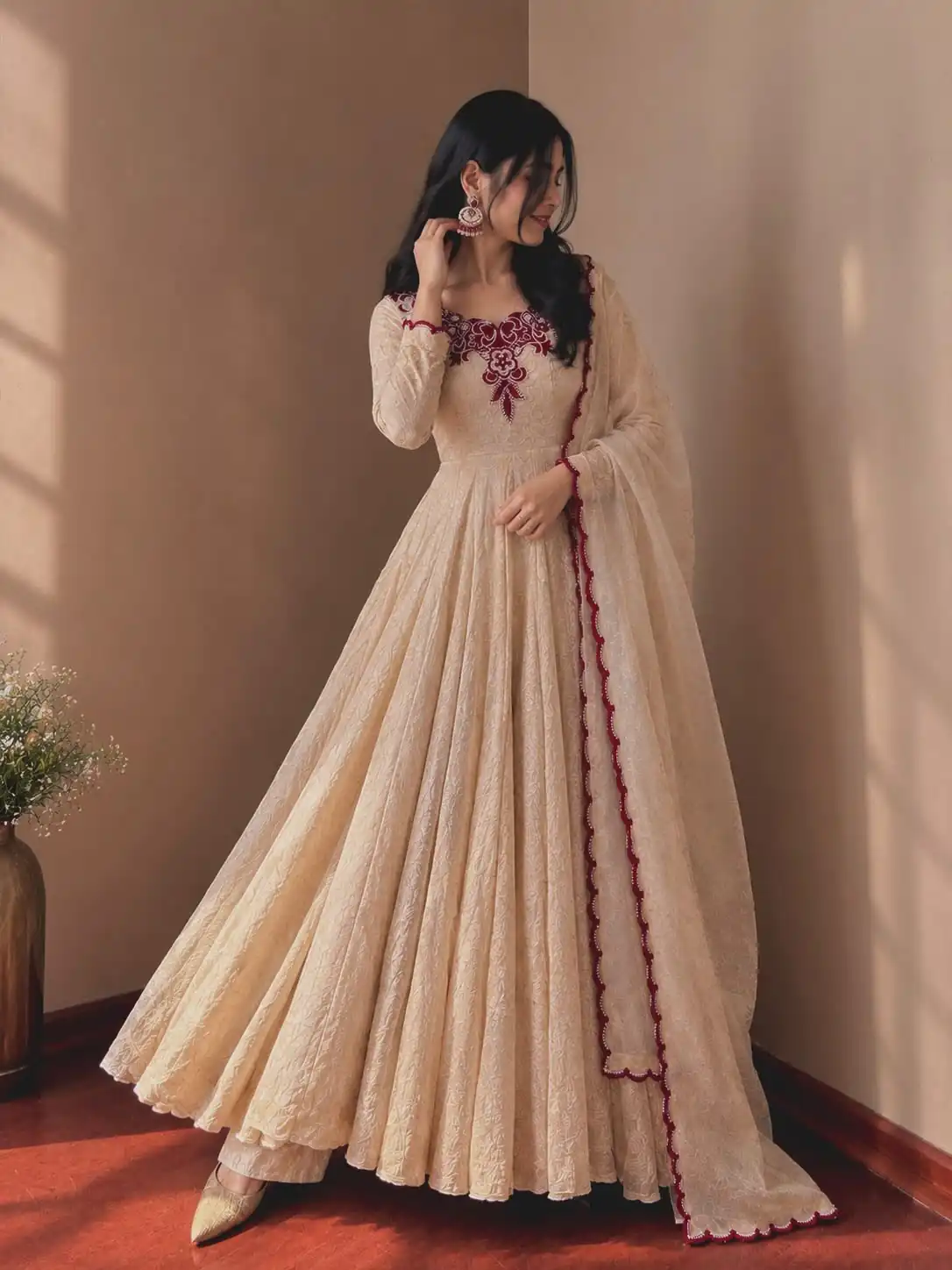 Glowing Maroon Doremon Crush Thread Work Gown - Image 4