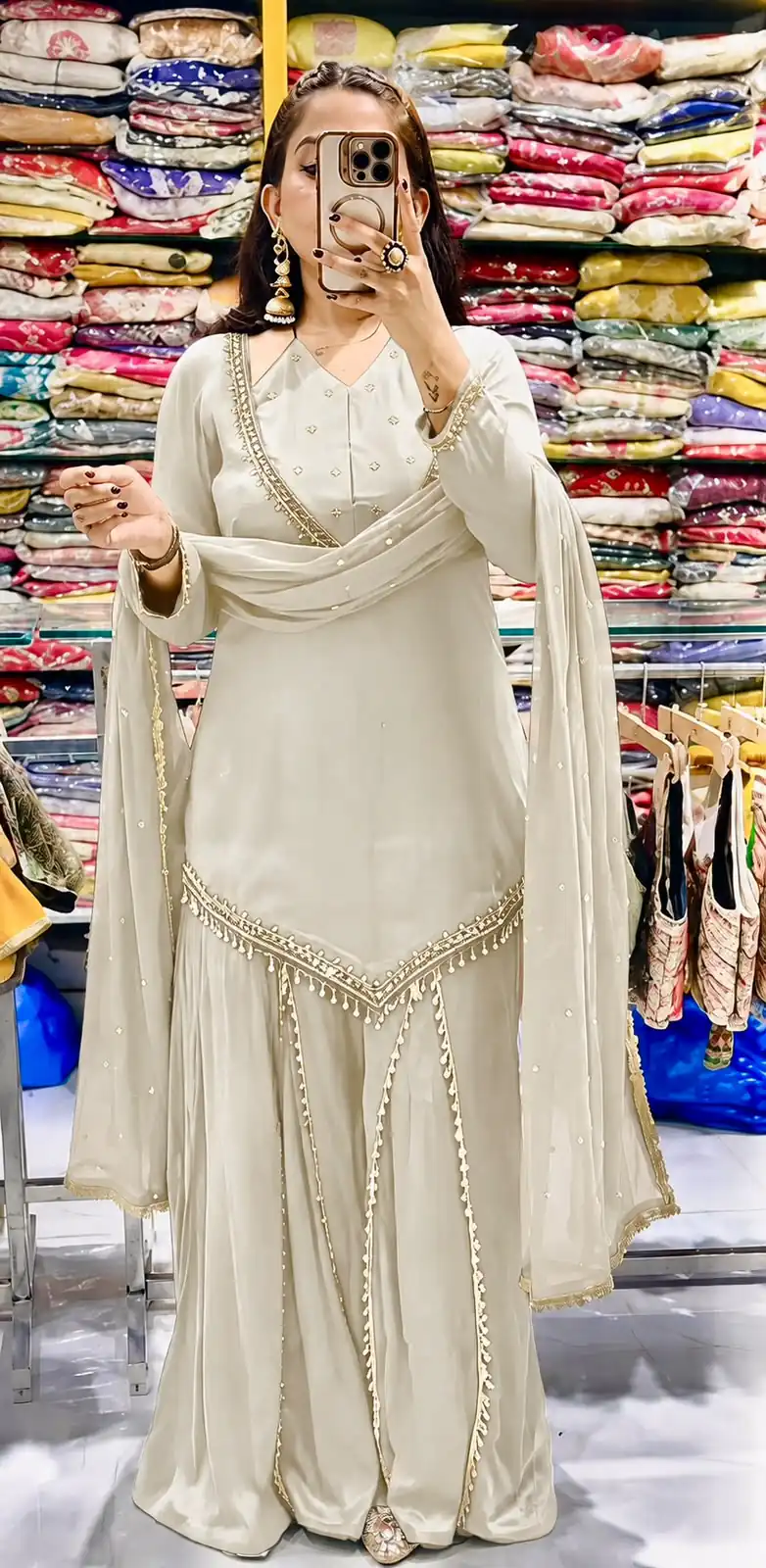 Pretty White Roman Glass Mirror Work Salwar Suit - Image 3
