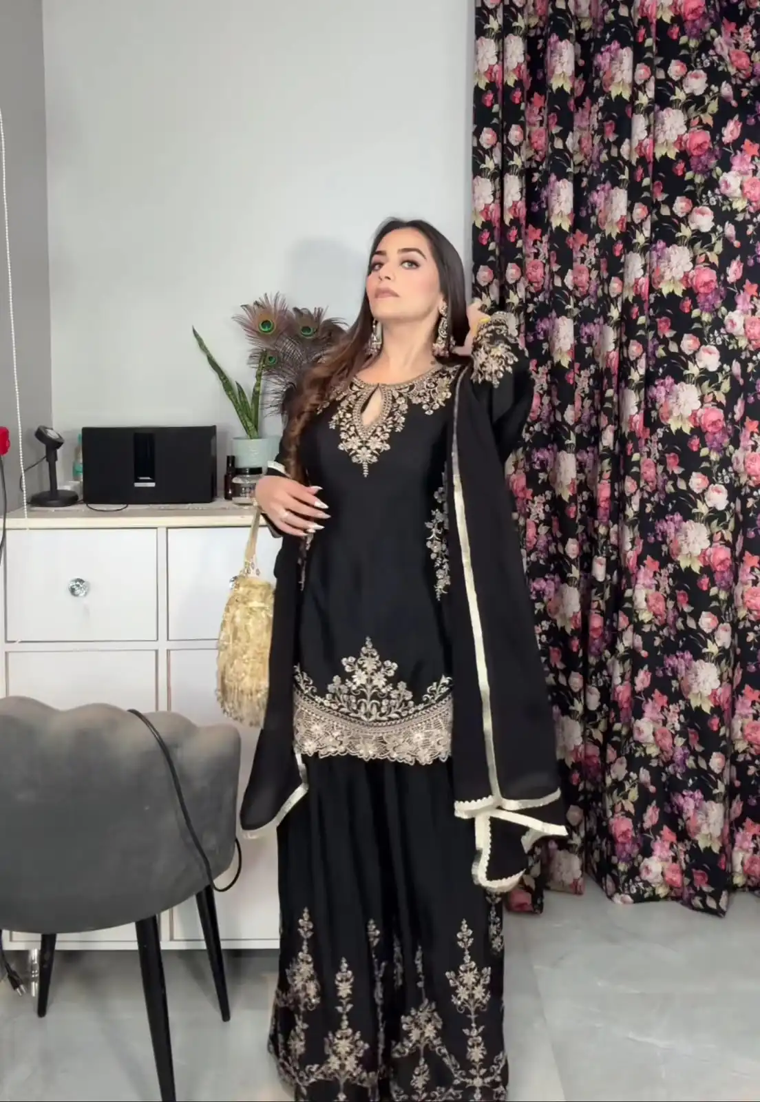 Glowing Black Chinon Sequence Work Salwar Suit - Image 6