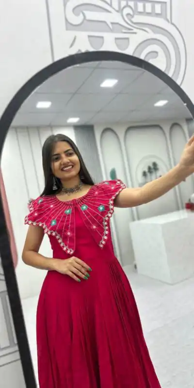 Alternative view of Lovely Pink Roman Thread Khatli Work Gown