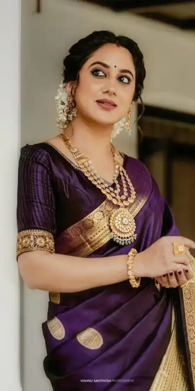 KP 6060 Purple Classic Purple Banarasi Silk Jacquard Golden Zari Saree . Special Price ₹1699. Delivery 4-6 Working Days. Shop now. | Sarees, Bollywood Sarees, Creative Sarees, Designer Sarees, Embroidered Sarees, Ethnic Saree, Modern Digital sarees, Party Wear Sarees