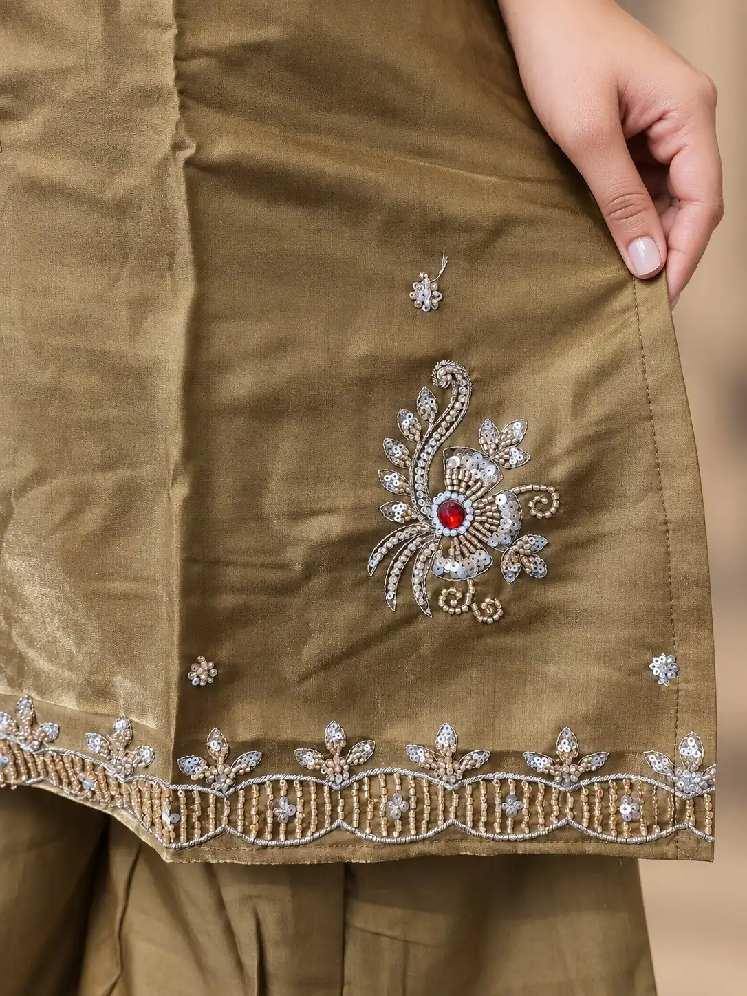 DIVA 188 Brown Glass Silk Salwar Suit Perfect for Wedding, Party, Durga Puja, Haldi, Makar Sankranti –Available at ₹2799 only. Delivery 4-6 Working Days | Jump Suits, Salwar suit, Casual Suits, Creative suits, Designer Suits, Palazzo Suits, Party Wear Suits, Patiala Suits, Straight Suits